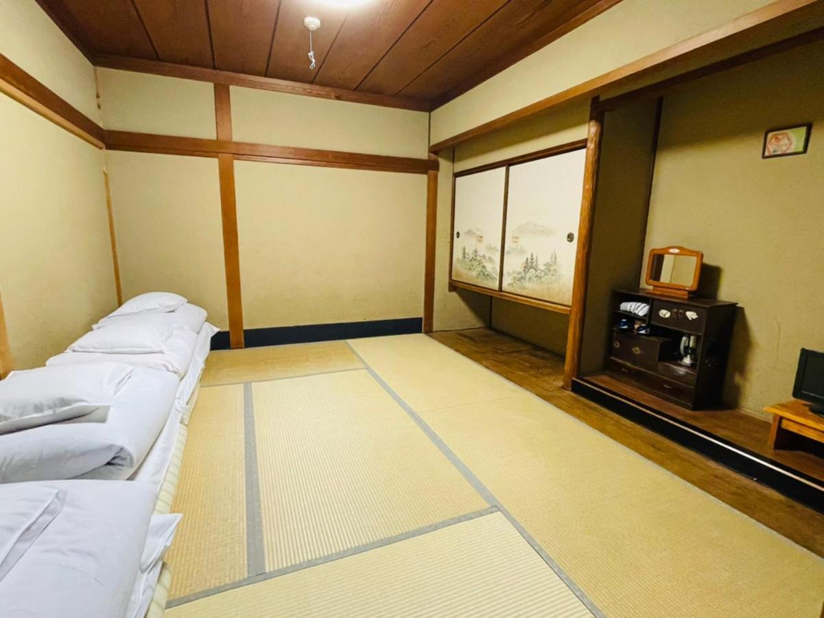 Nagomi-Ryokan Yuu Kyoto Buitenkant foto