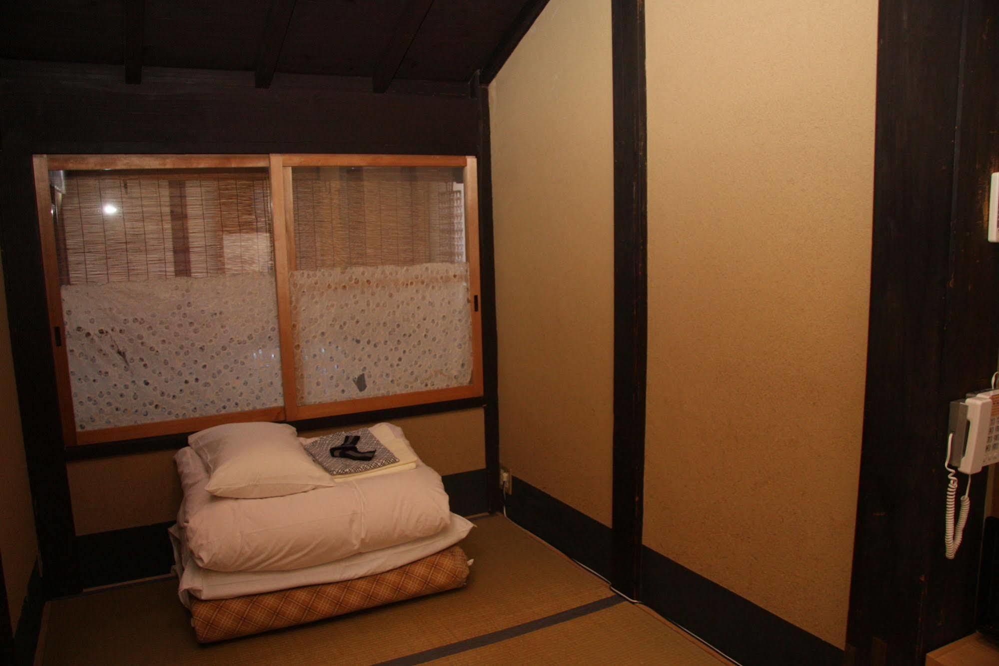 Nagomi-Ryokan Yuu Kyoto Buitenkant foto